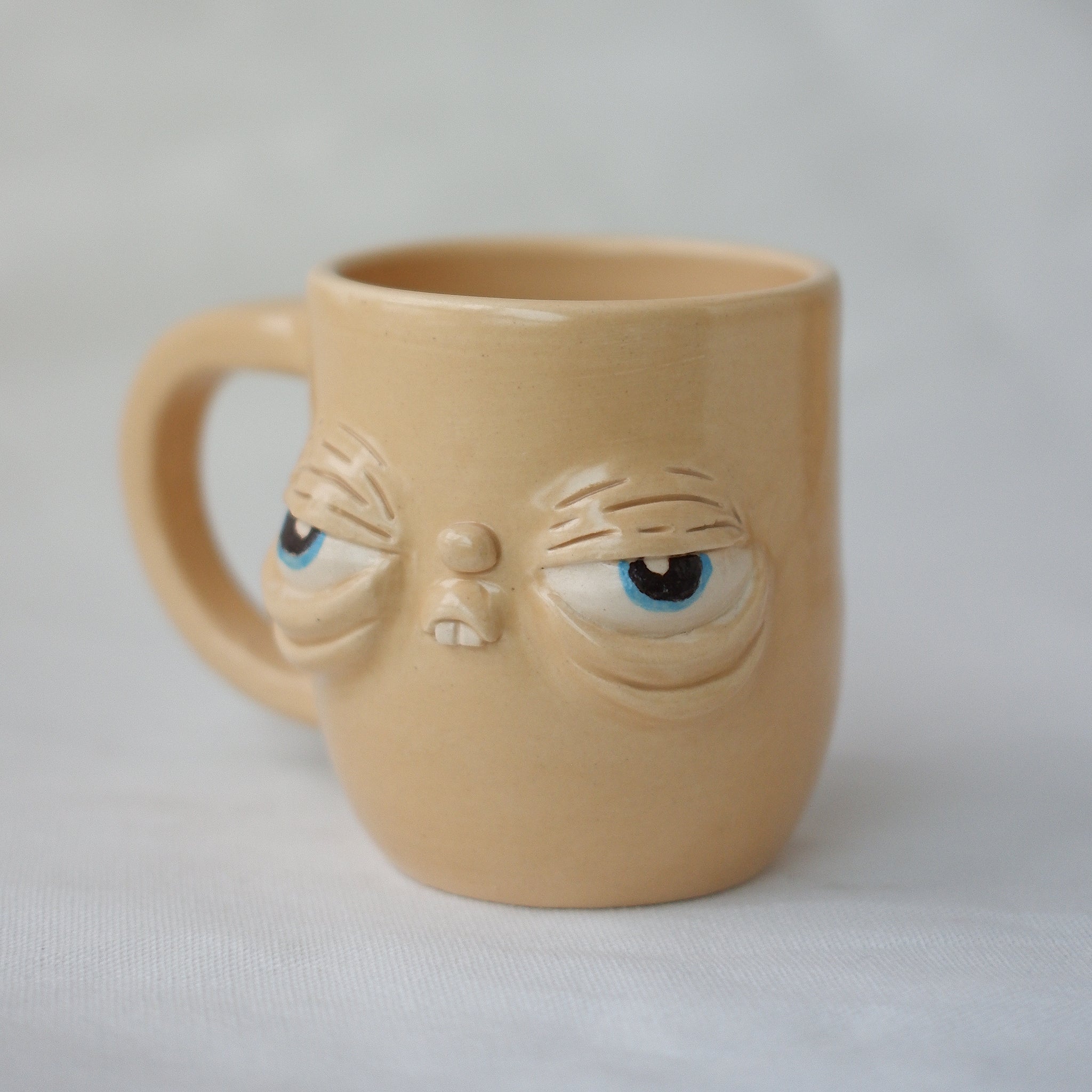 Bucky - Buck Tooth Blue Eyed Antok