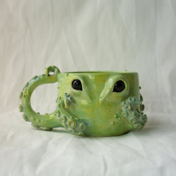 Green octopus Mug