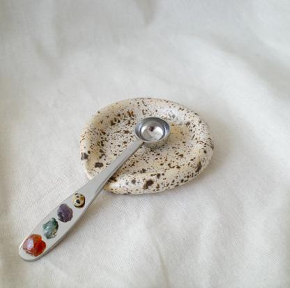 Matcha spoon rest in Sand Stone