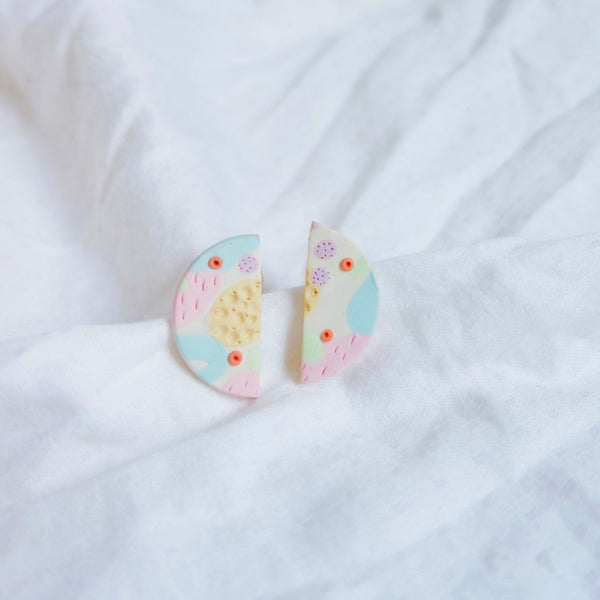 Half Moon Juju in Pastel